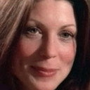 Anne Saxon als Joanna Strong