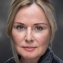 Heather Craney als Galina Shaporina