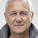 Gilles Plouffe als Store owner