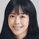 Shin Ji-soo als Strawberry