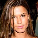 Rhona Mitra als Girl with Joint
