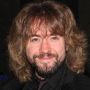 Justin Lee Collins als Himself - Presenter