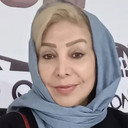 Fatemeh Rezaei als Dr. Riazi
