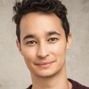 Emeric Bernard-Jones als Drag Cher