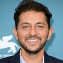 Adriano Pantaleo als Roberto