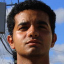 Yago Valões als The Protagonist