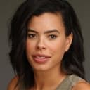 Brianna Baker als Nancy Gillian