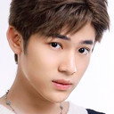 พิรุฬห์วัฒน์ วรรณสอน als Ken