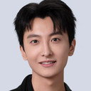 牛駿峰 als Yu Zirui