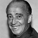 Eugénio Salvador als Lingrinhas
