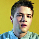 Connor Jessup als Oscar Madly (18)