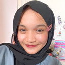 Fasya Razika als Girl