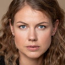Laura Niils als Maria