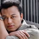 Min Nyo als 