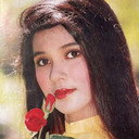Việt Trinh als Hương