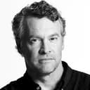 Tate Donovan als John Hammond