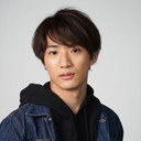 Sho Tachibana als Agares Picero