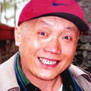 Han Xiaolei als Director Lei