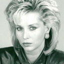 Lindy Benson als Third Maid