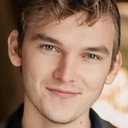Aaron Kienstra als Nelson Wilkson