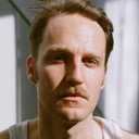 Len Leo Vincent als Friend (Stefan)