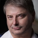 Nick Golden als Frank (Leo's Dad)