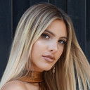 Lele Pons als Herself