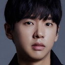 Cha Seung Yeup als Kang Ji Woon
