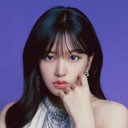 안유진 als Herself