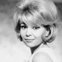 Patricia Viterbo als Joanna's Touring Friend (uncredited)