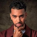 Niko Omilana als Self