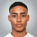 Angelo Johnson als CJ Marais