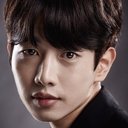 Kang So-wan als Kim Jin-gwon