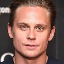 Billy Magnussen als Magnus