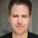 Rhes Low als Zachary Bell