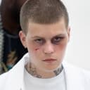 Yung Lean als Self