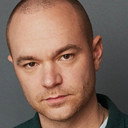 Benny Mora als Young Marty