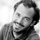 Laurent Marion als Maxime employee