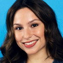 Liandra Sadzo als Louise Mertens