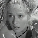 Irene Young als Marion