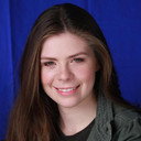 Mae Roney als Emily