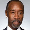 Don Cheadle als James 'Rhodey' Rhodes / War Machine (uncredited)