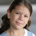 Hannah Goergen als Cassie Parton