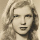 Bambi Linn als Dancer