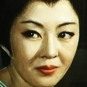 Machiko Hasegawa als Okugata