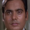 Shiv Kumar als Chandan