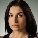 Katharina Lehner als Self