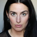 Abby Cassidy als Fotheringhay Gentlewoman