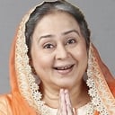 Farida Dadi als Chawl Aunty