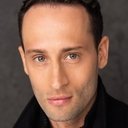 Adam Dunlap als Officer Jake Williams